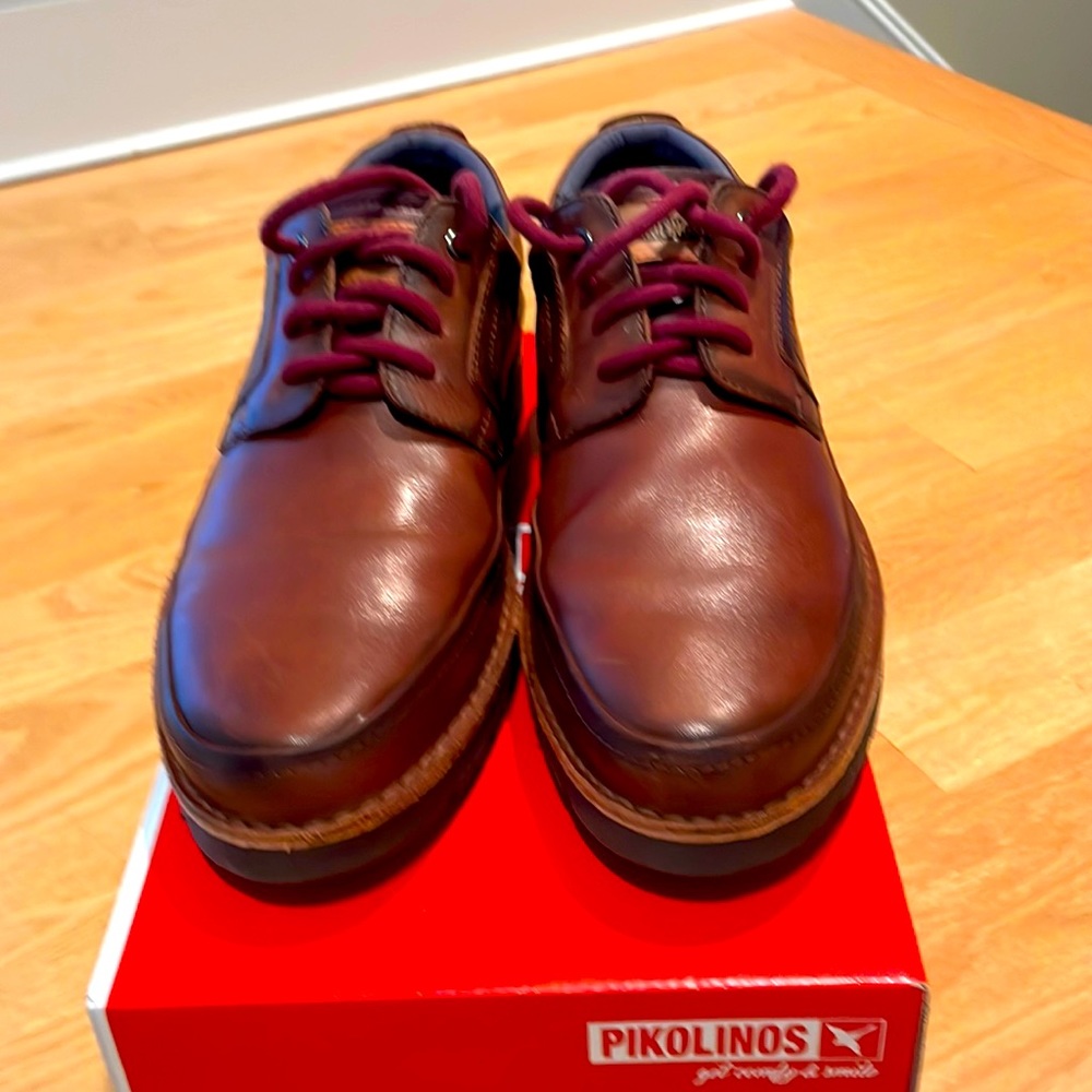 Pikolinos casual shoe.  Size 42, Euro